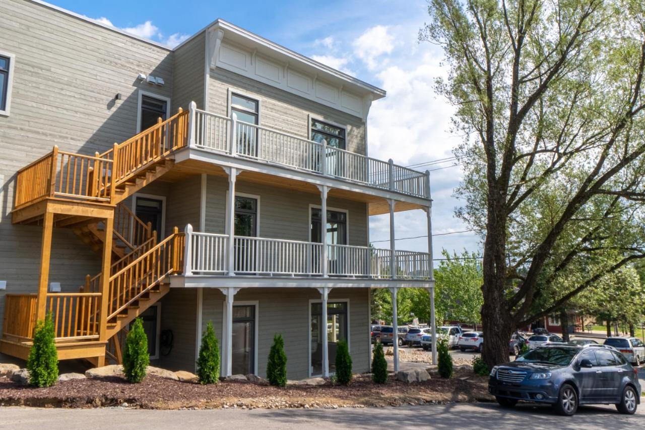 Hotel-Appartements De La Gare Val-David Ngoại thất bức ảnh